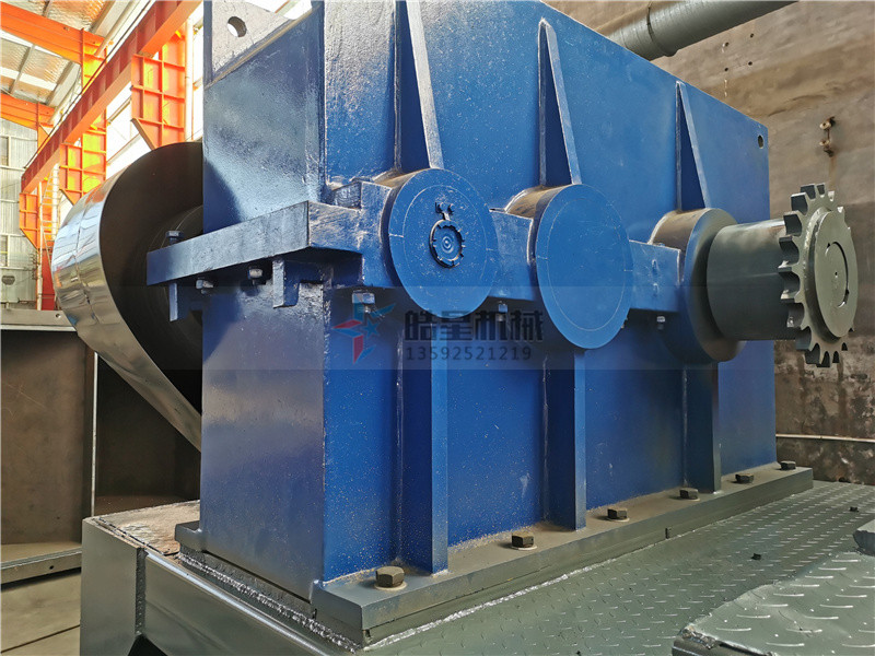 金屬撕碎機<a href='http://www.lingzhuan99.cn/case/617.html' target='_blank'><span>減速機</span></a>局部圖