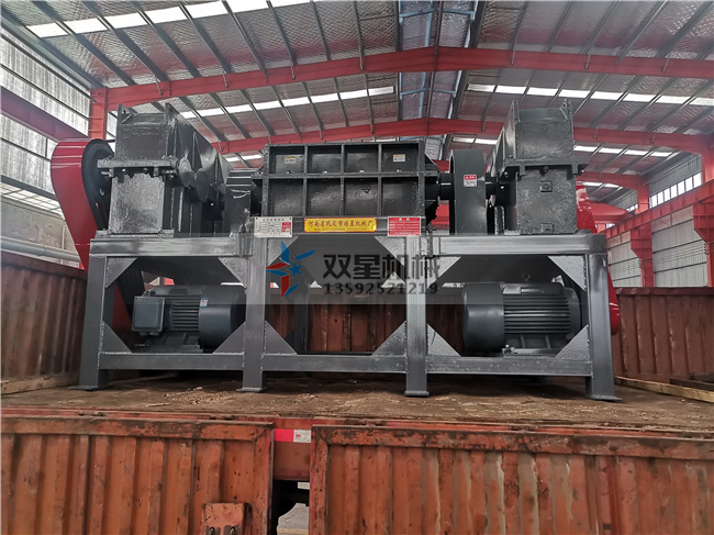 在金屬撕碎機設(shè)備上配置配電柜有什么作用？